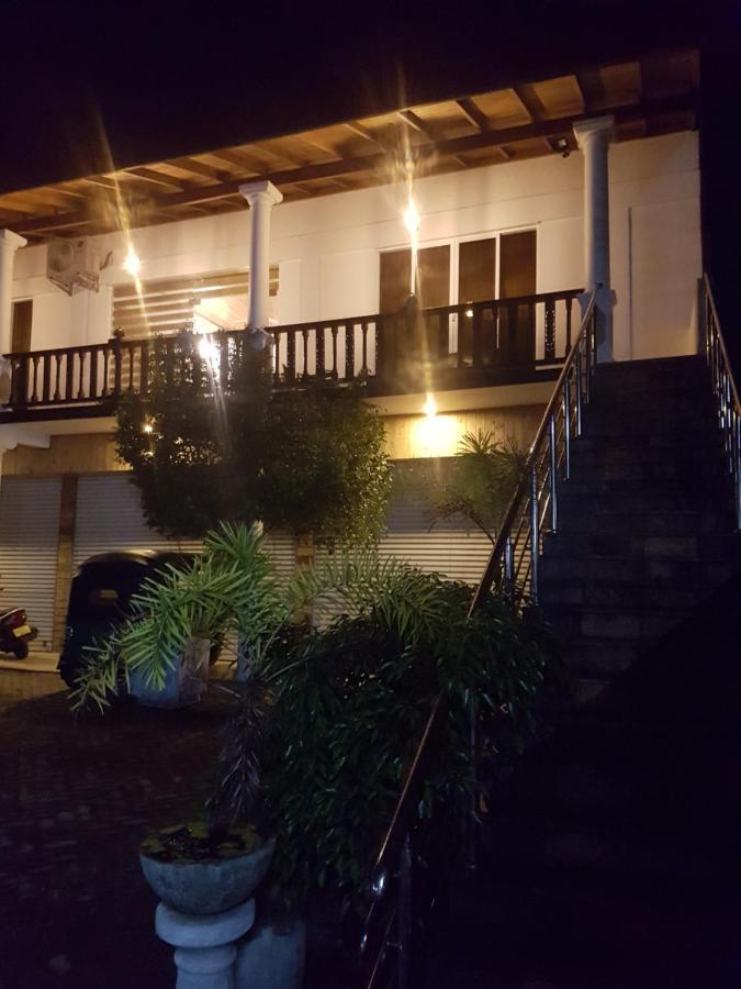 Gg Lodge Mirissa Luaran gambar
